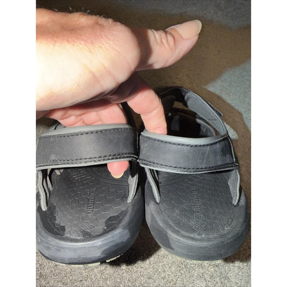 Columbia Hiking Walking Sandals Men's 10 Black Ym5363 Gently Used Strap Closure